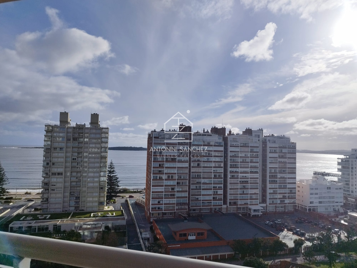 Apartamento ID.3051 -  Apartamento en venta en playa brava de Punta del Este