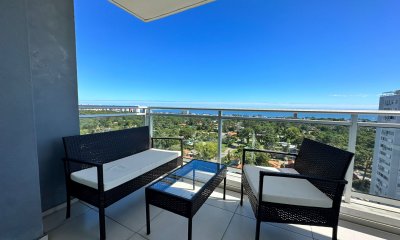 Departamento en venta en Torre Bellagio - Punta del Este.