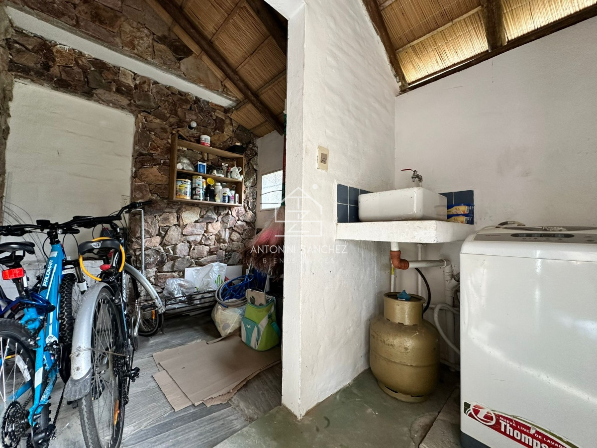 Casa ID.1517 - Casa de 3 dormitorios en alquiler en Punta del Este