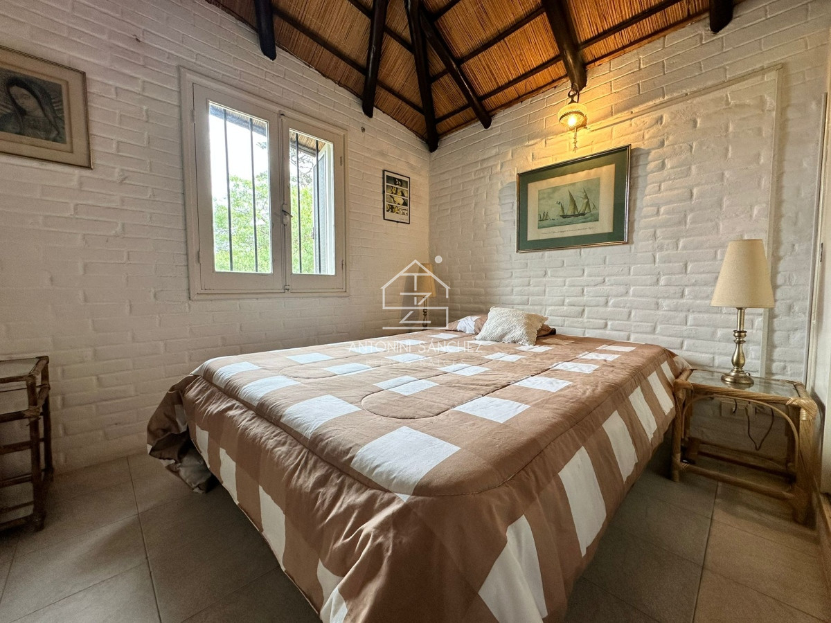 Casa ID.1517 - Casa de 3 dormitorios en alquiler en Punta del Este