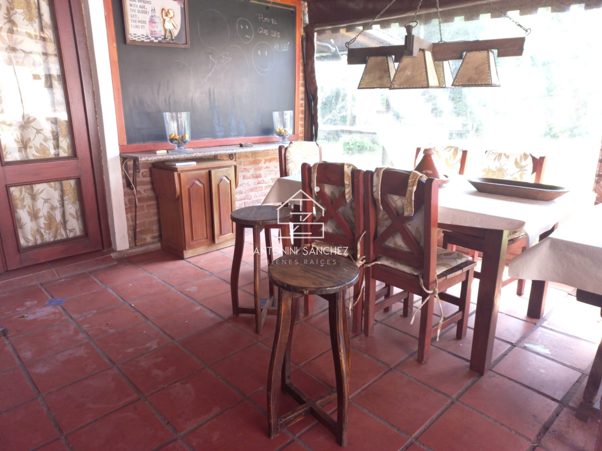 Casa ID.2284 - Casa en venta de 3 dormitorios en Punta del Este