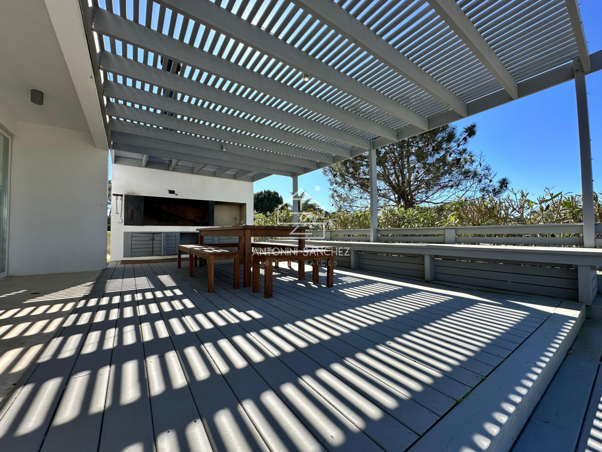 Casa ID.2766 - Casa en Pinar del Faro - Jose Ignacio en venta y alquiler