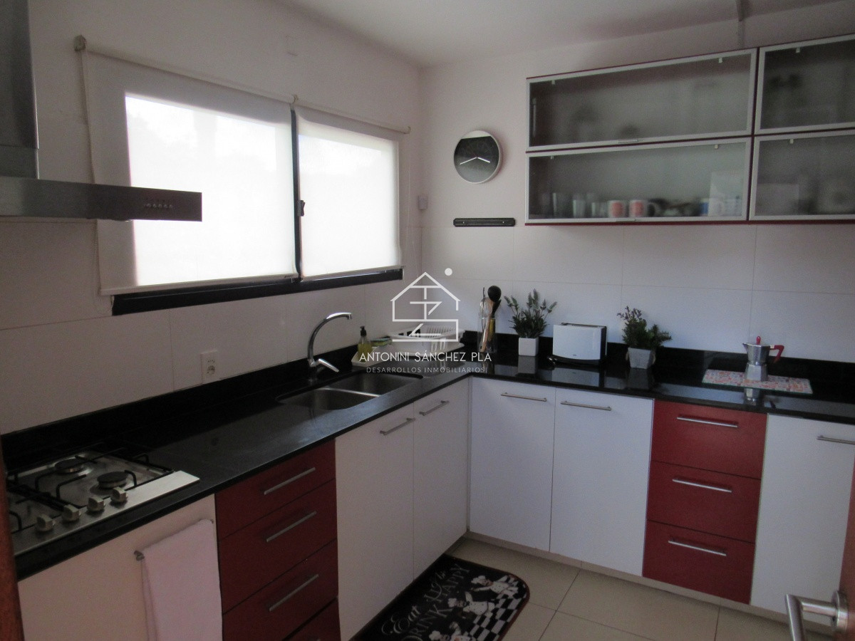 Casa ID.2045 - Casa en venta y alquiler de 3 dormitorios en Balneario Buenos Aires