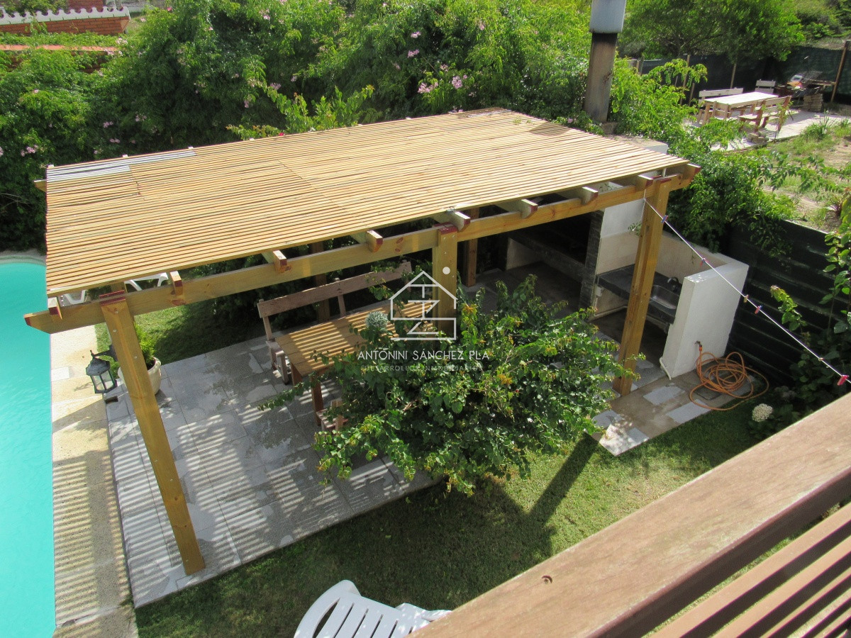 Casa ID.2045 - Casa en venta y alquiler de 3 dormitorios en Balneario Buenos Aires