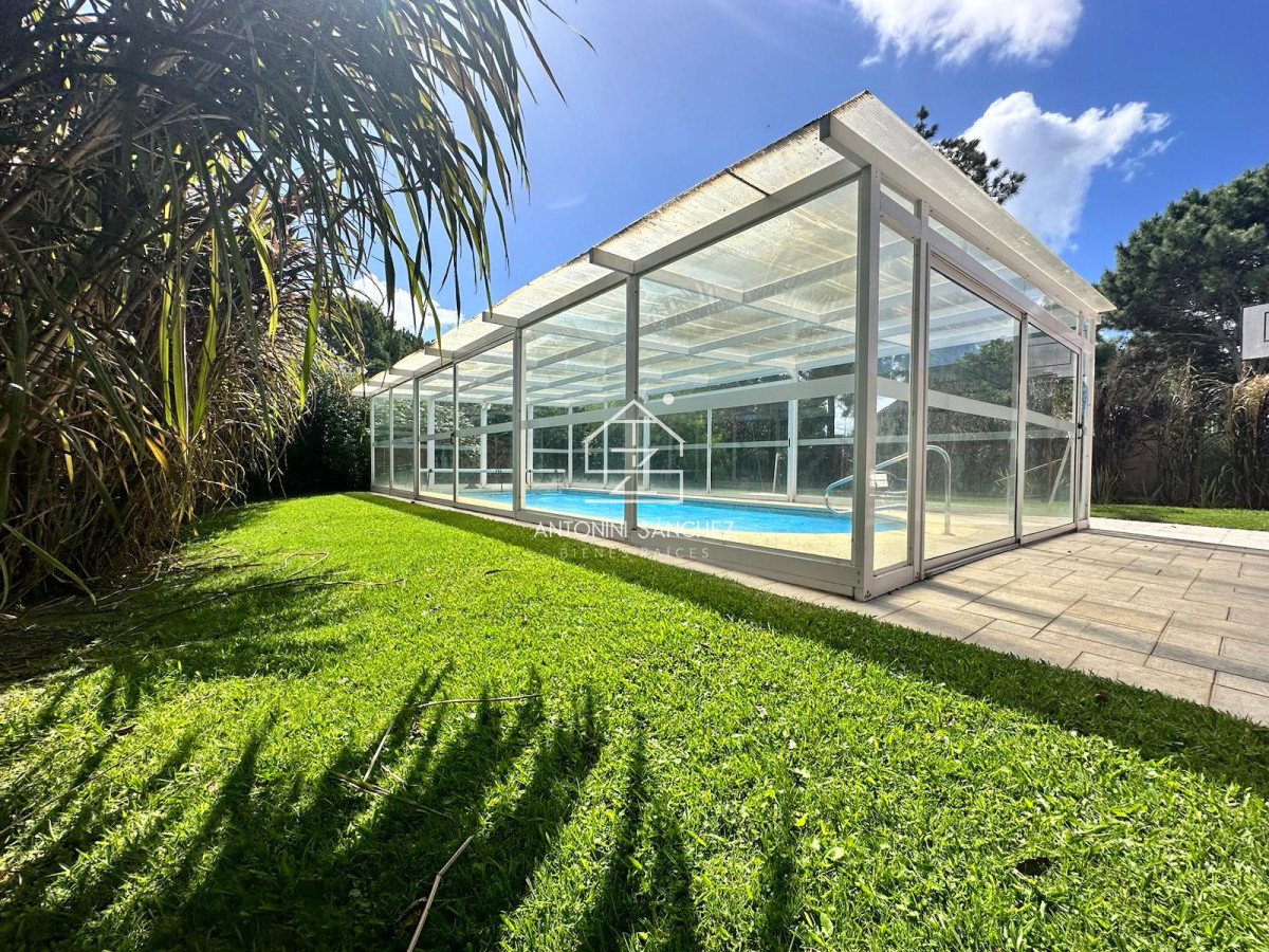 Casa ID.1646 - Venta de casa en Tio Tom, Punta Ballena a 50 metros del mar. Oportunidad