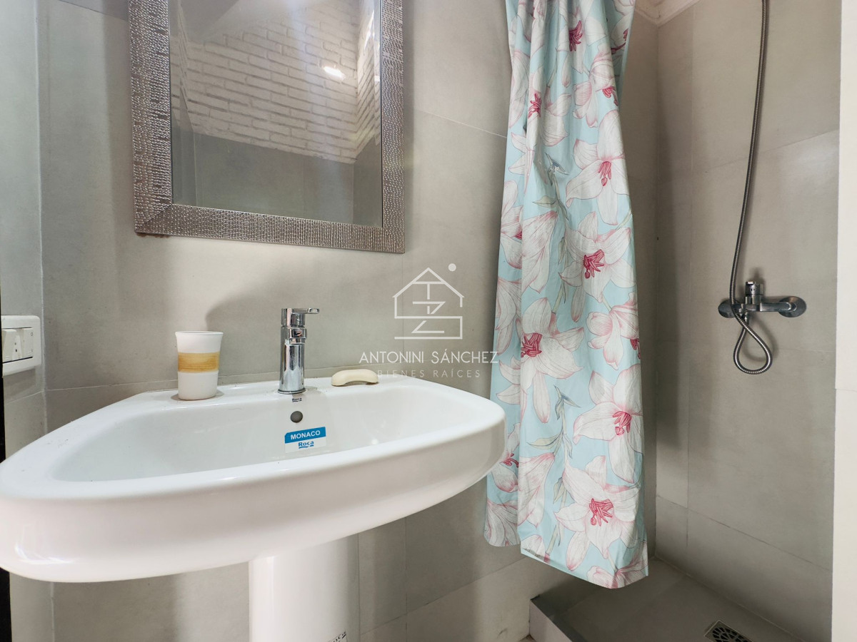 Casa ID.3357 - Casa en venta de 4 dormitorios en Punta del Este