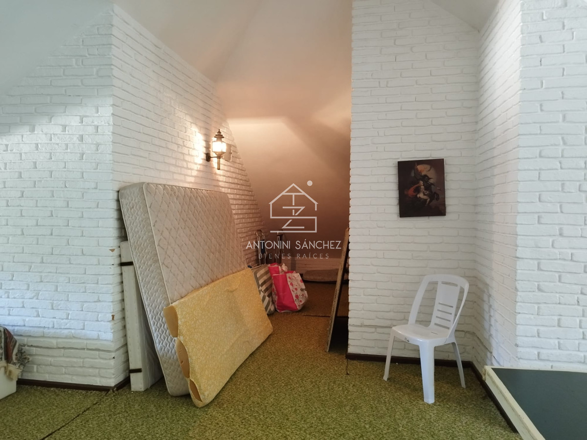 Casa ID.3357 - Casa en venta de 4 dormitorios en Punta del Este