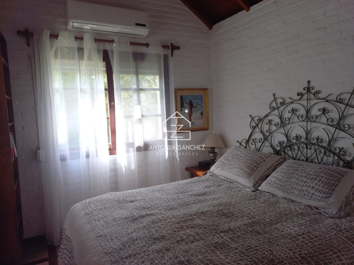 Casa ID.2284 - Casa en venta de 3 dormitorios en Punta del Este