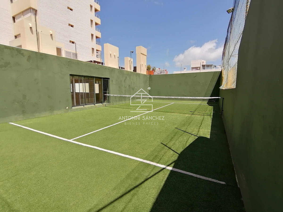 Apartamento ID.1590 - apartamento en alquiler, edificio con piscina