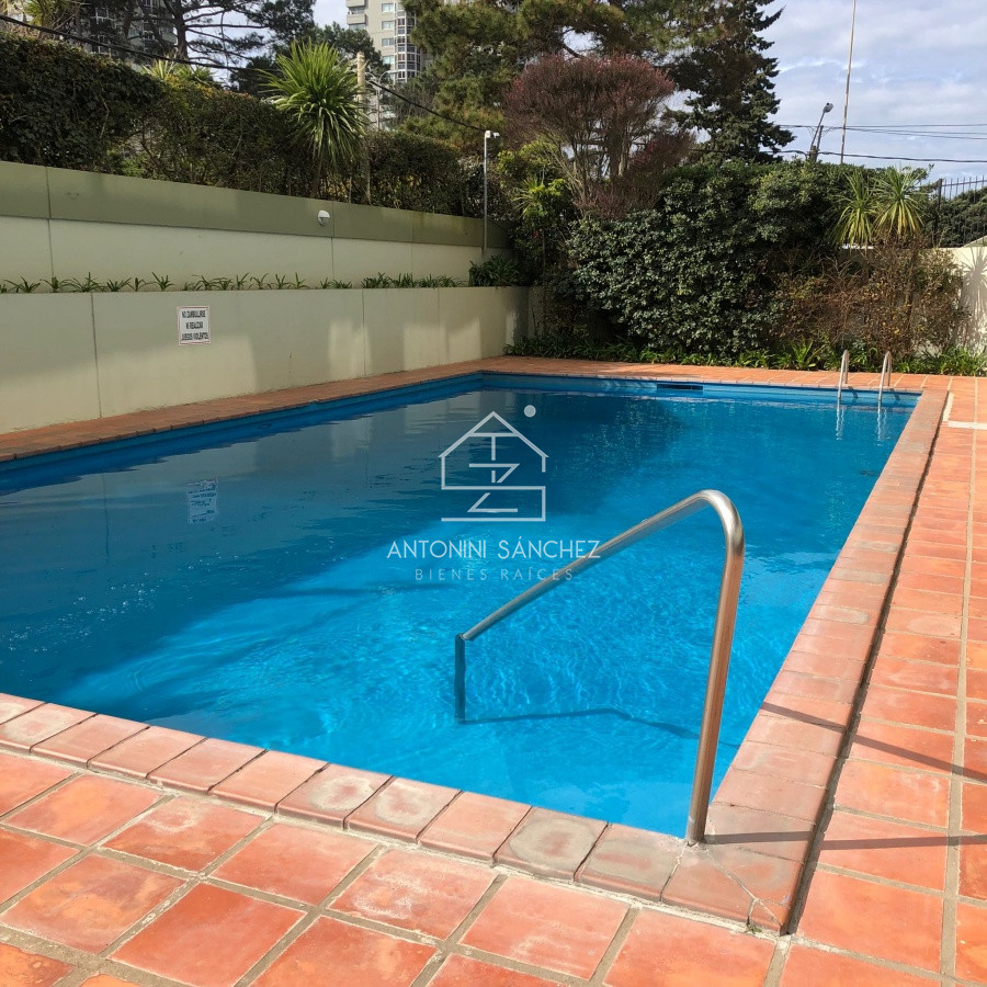Apartamento ID.1195 - Venta Apartamento 2 dormitorios en Punta del este.