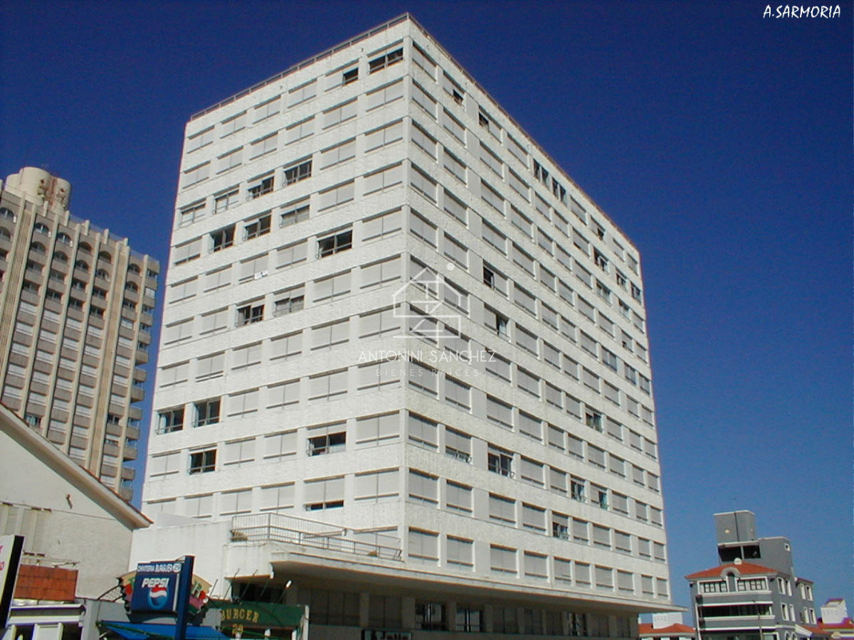 Apartamento ID.1826 - Apartamento de dos dormitorios en venta en Punta del Este