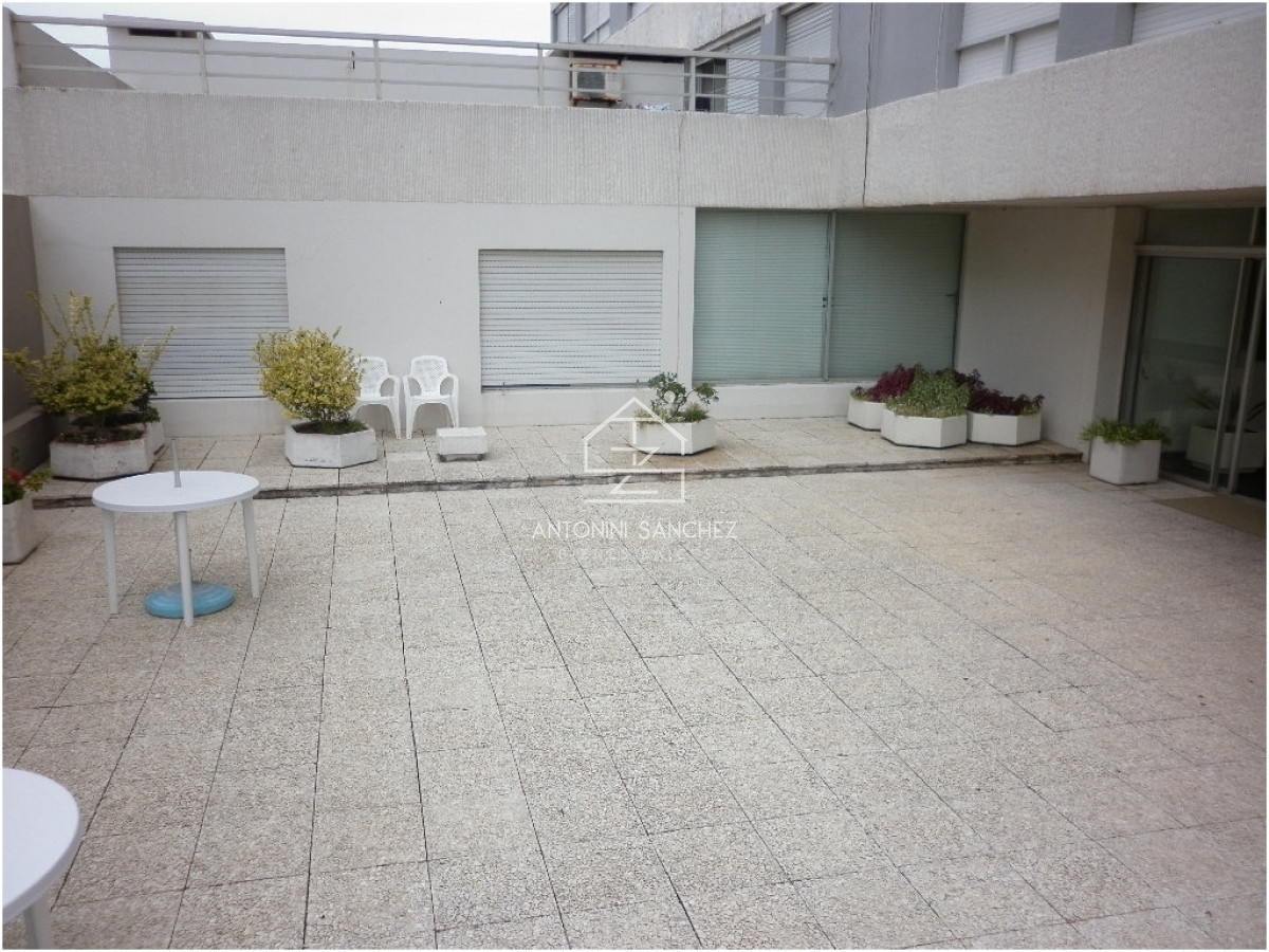 Apartamento ID.1826 - Apartamento de dos dormitorios en venta en Punta del Este