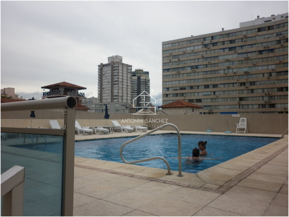 Apartamento ID.1826 - Apartamento de dos dormitorios en venta en Punta del Este