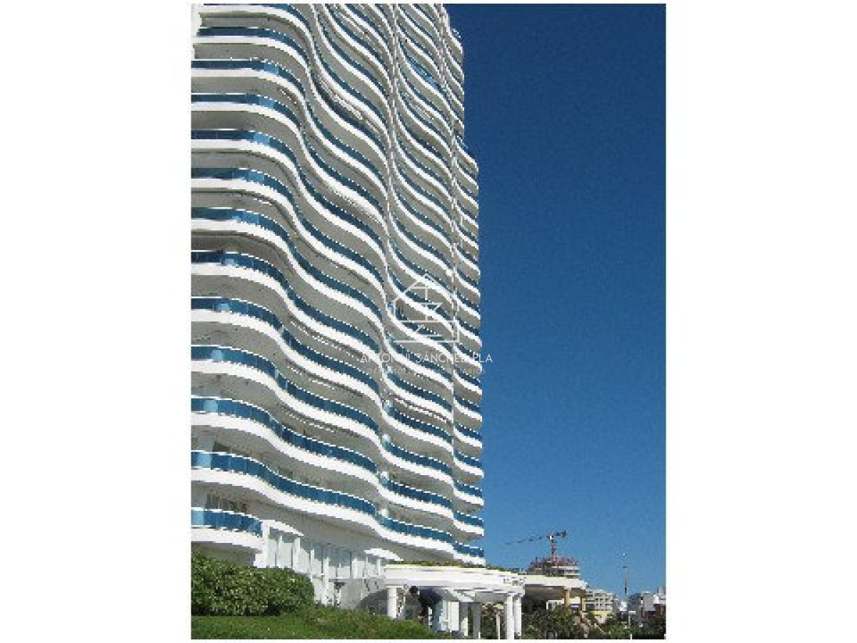 Apartamento ID.3354 - Apto en venta, excelente vista a la playa mansa, isla gorriti.