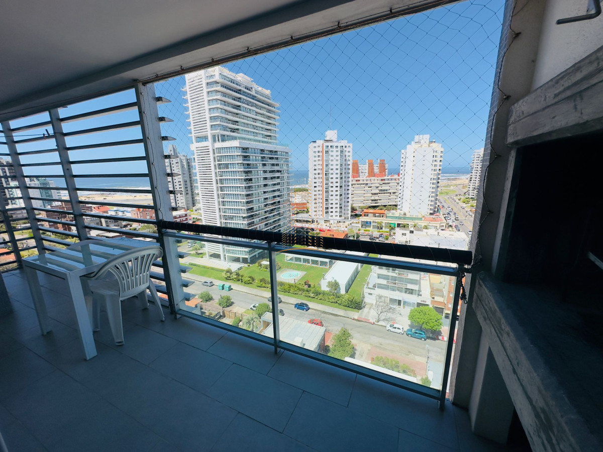 Apartamento ID.728 - Apto en venta, 2 dormitorios en Punta del Este