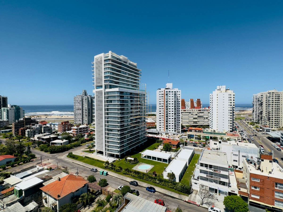 Apartamento ID.728 - Apto en venta, 2 dormitorios en Punta del Este
