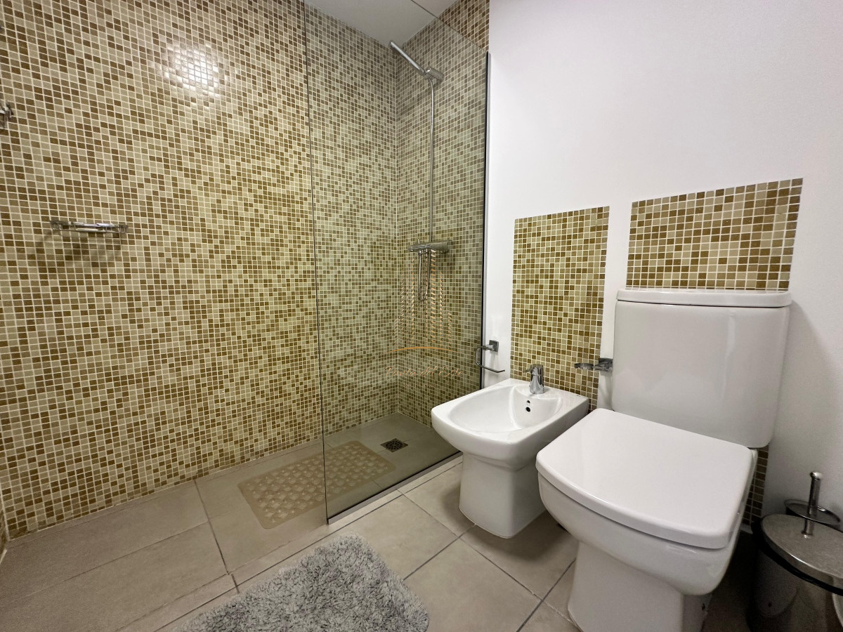 Apartamento ID.669 - Apartamento en venta y alquiler en Punta del Este