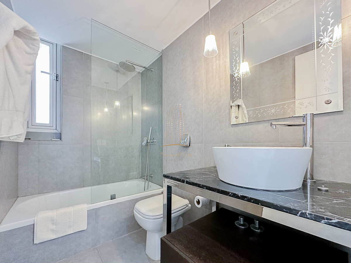 Apartamento ID.667 - Apartamento en venta en Punta del Este.