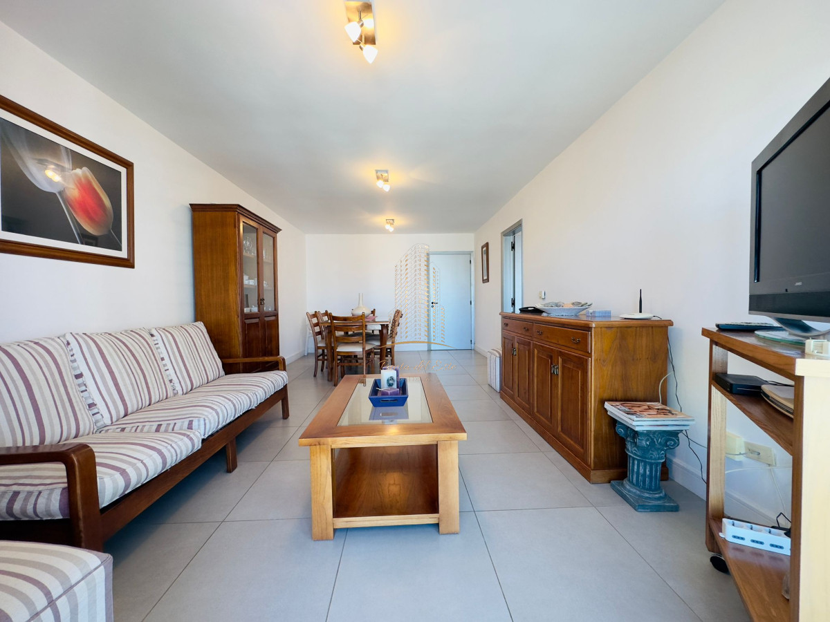 Apartamento ID.728 - Apto en venta, 2 dormitorios en Punta del Este