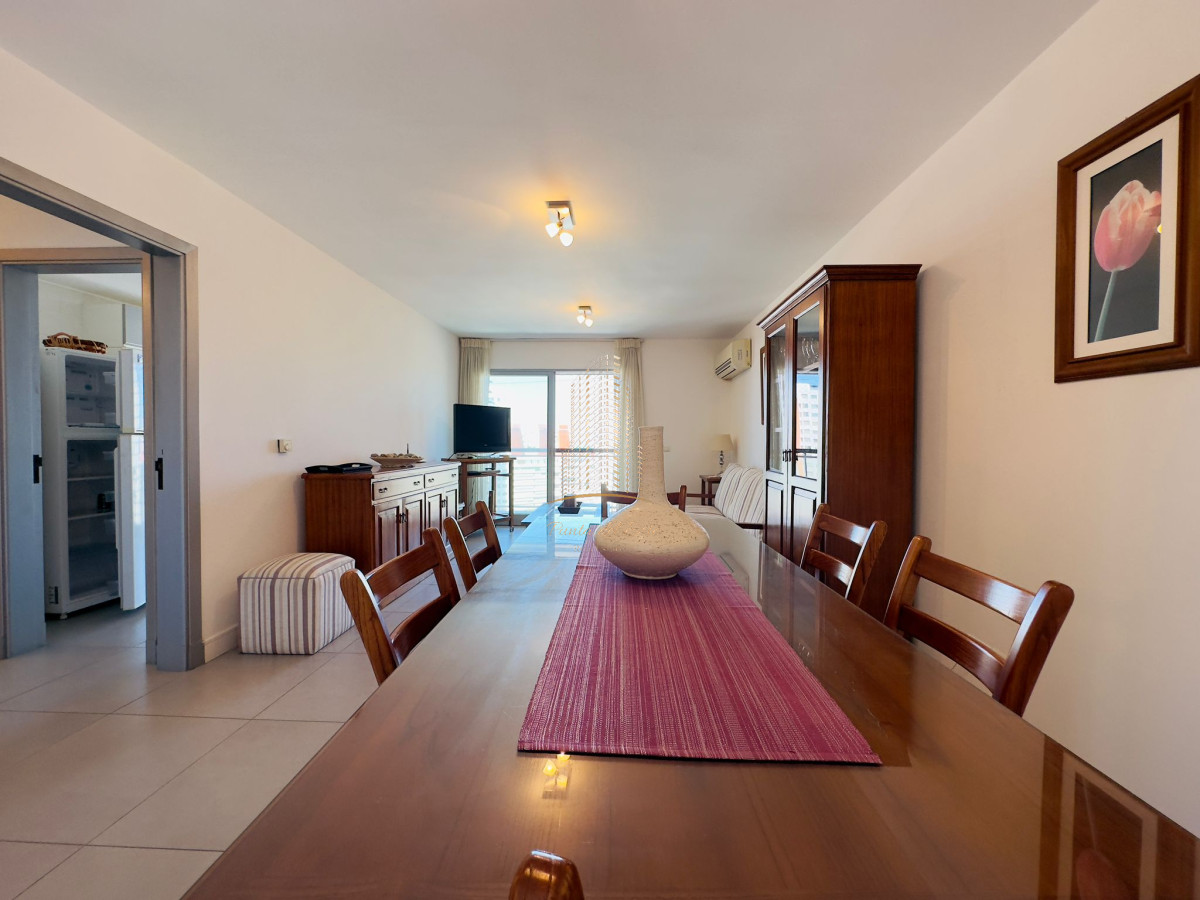 Apartamento ID.728 - Apto en venta, 2 dormitorios en Punta del Este