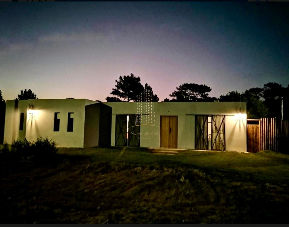 Casa ID.1024 - Casa en venta en Tio Tom - Punta Ballena a 200 metros del mar