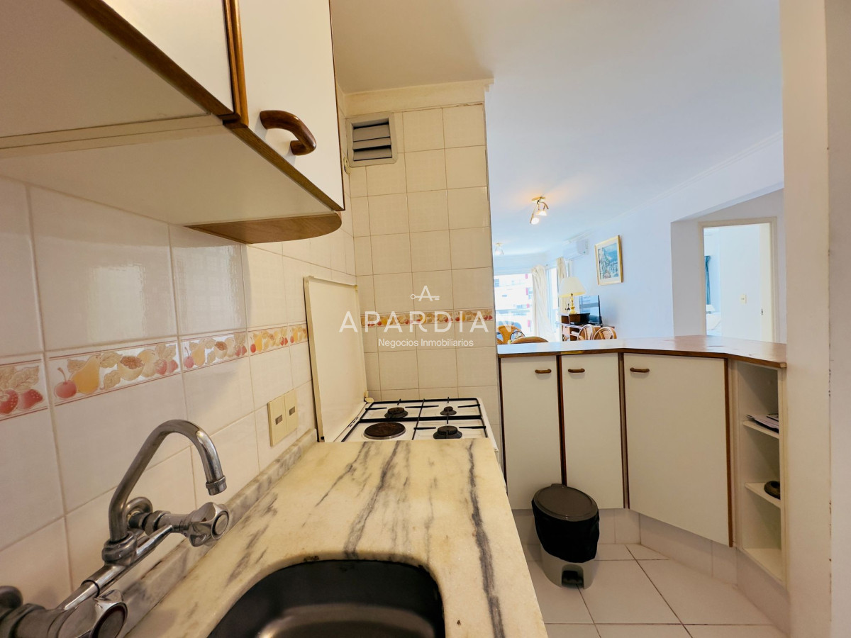 Apartamento ID.21097051 - Apto en venta, 1 dormitorio y medio, excelente ubicación, Punta del este.