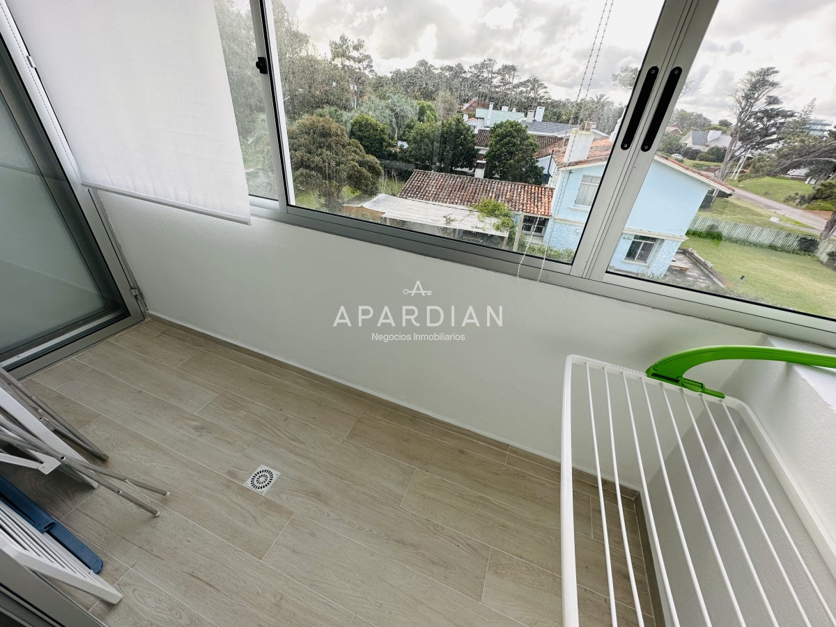 Apartamento ID.21097798 - Venta  de apartamento de 4 dormitorios en Punta de Este