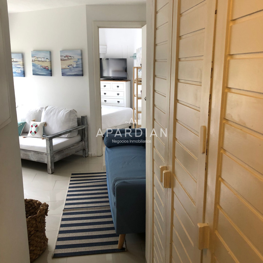 Apartamento ID.21096941 -  Apartamento en venta de un dormitorio y gran playroom en Punta del Este