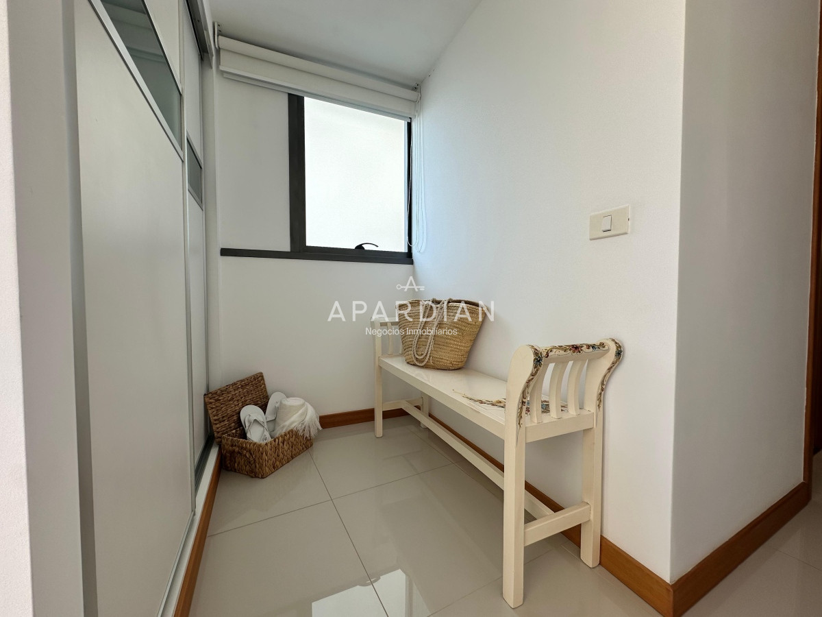 Apartamento ID.21097206 - Venta de apartamento en Blue Bird, tres suites. Playa Brava. 