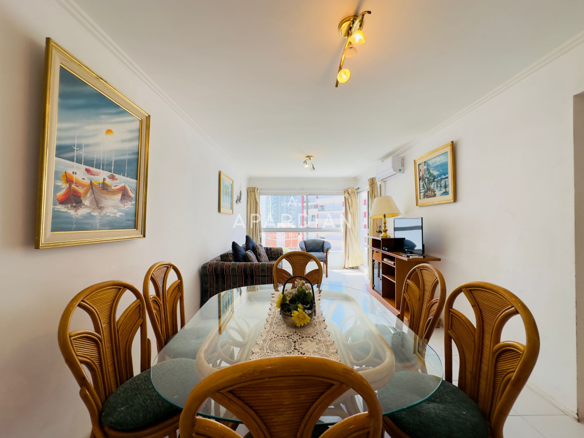 Apartamento ID.21097051 - Apto en venta, 1 dormitorio y medio, excelente ubicación, Punta del este.