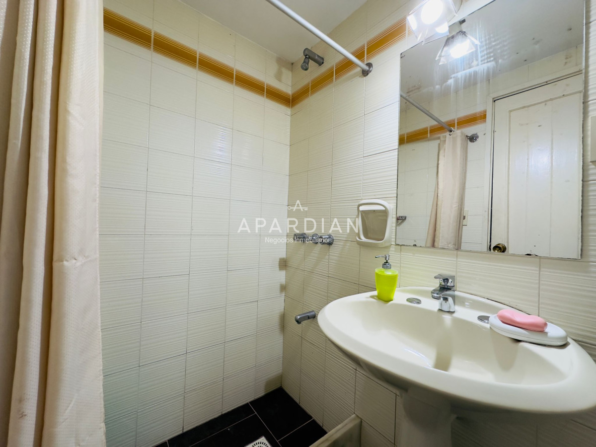 Casa ID.21096792 - Casa en Venta, 5 dormitorios, 50 metros de la playa.