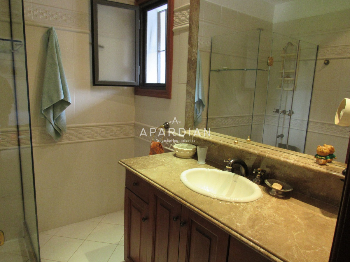 Casa ID.21096810 - Casa en venta de 7 dormitorios en Punta del Este
