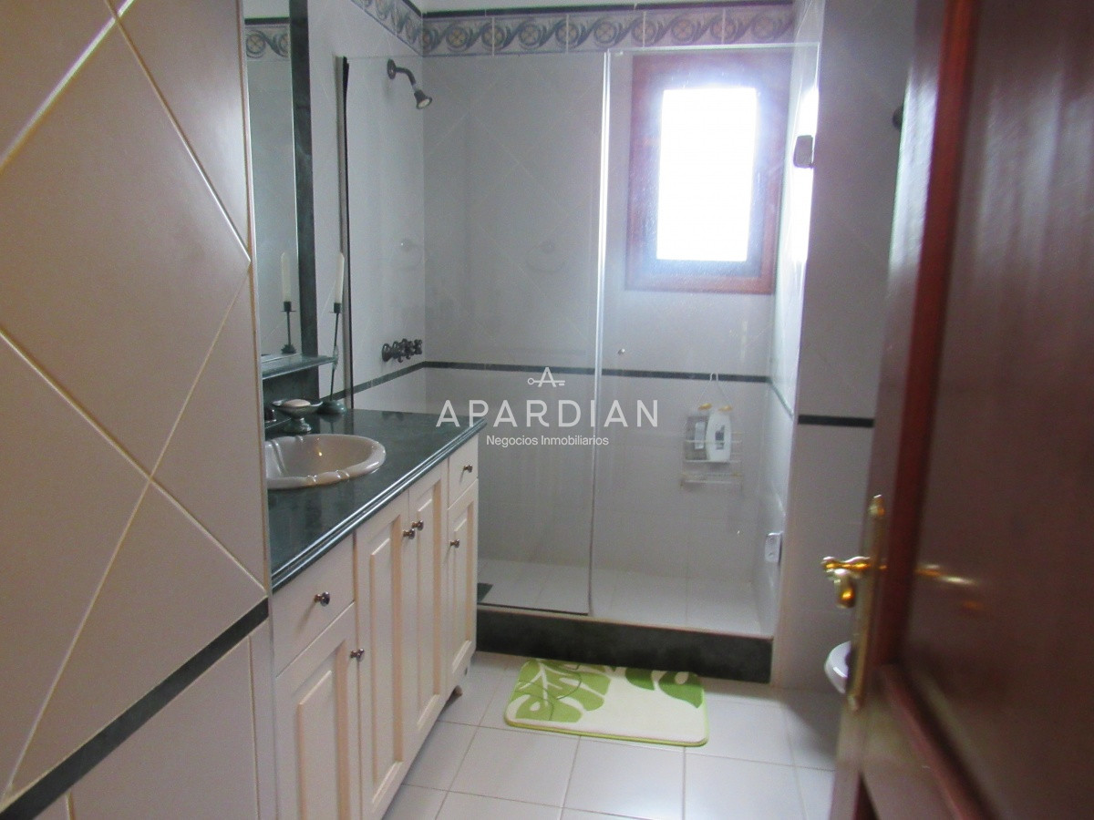 Casa ID.21096810 - Casa en venta de 7 dormitorios en Punta del Este