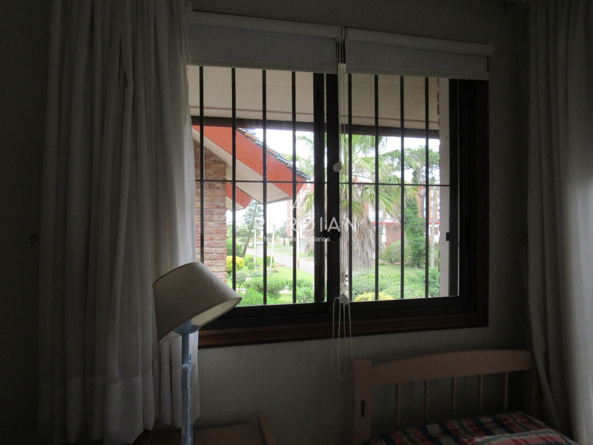 Casa ID.21096810 - Casa en venta de 7 dormitorios en Punta del Este