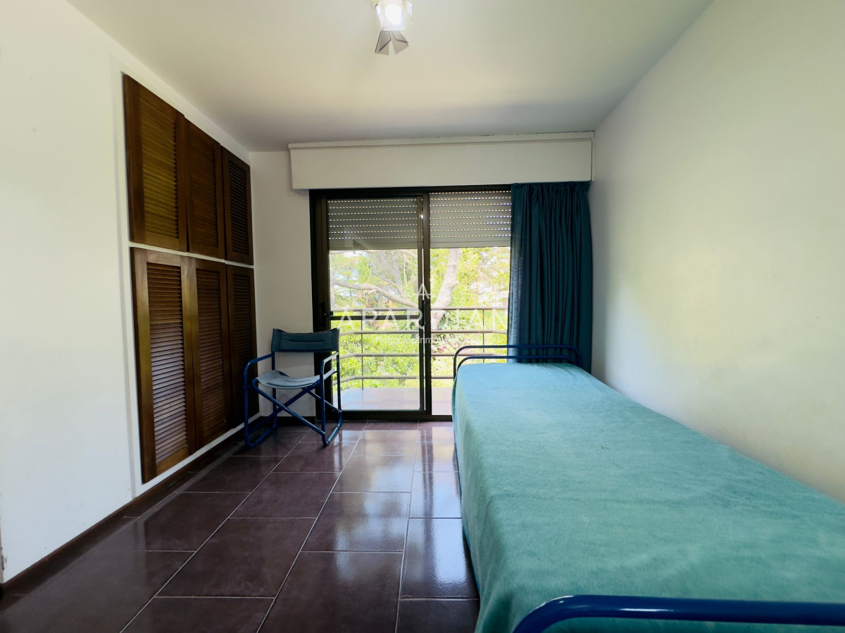 Casa ID.21096792 - Casa en Venta, 5 dormitorios, 50 metros de la playa.
