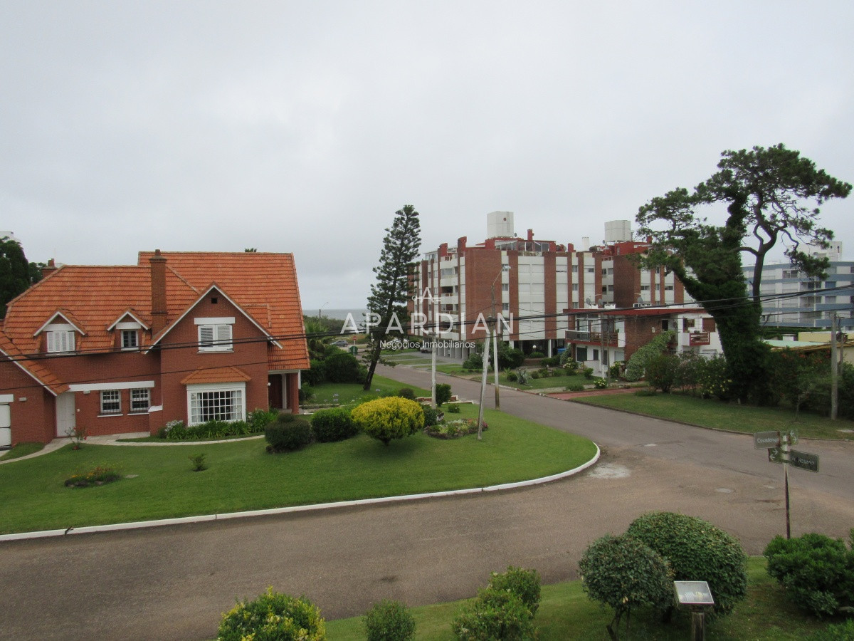 Casa ID.21096810 - Casa en venta de 7 dormitorios en Punta del Este
