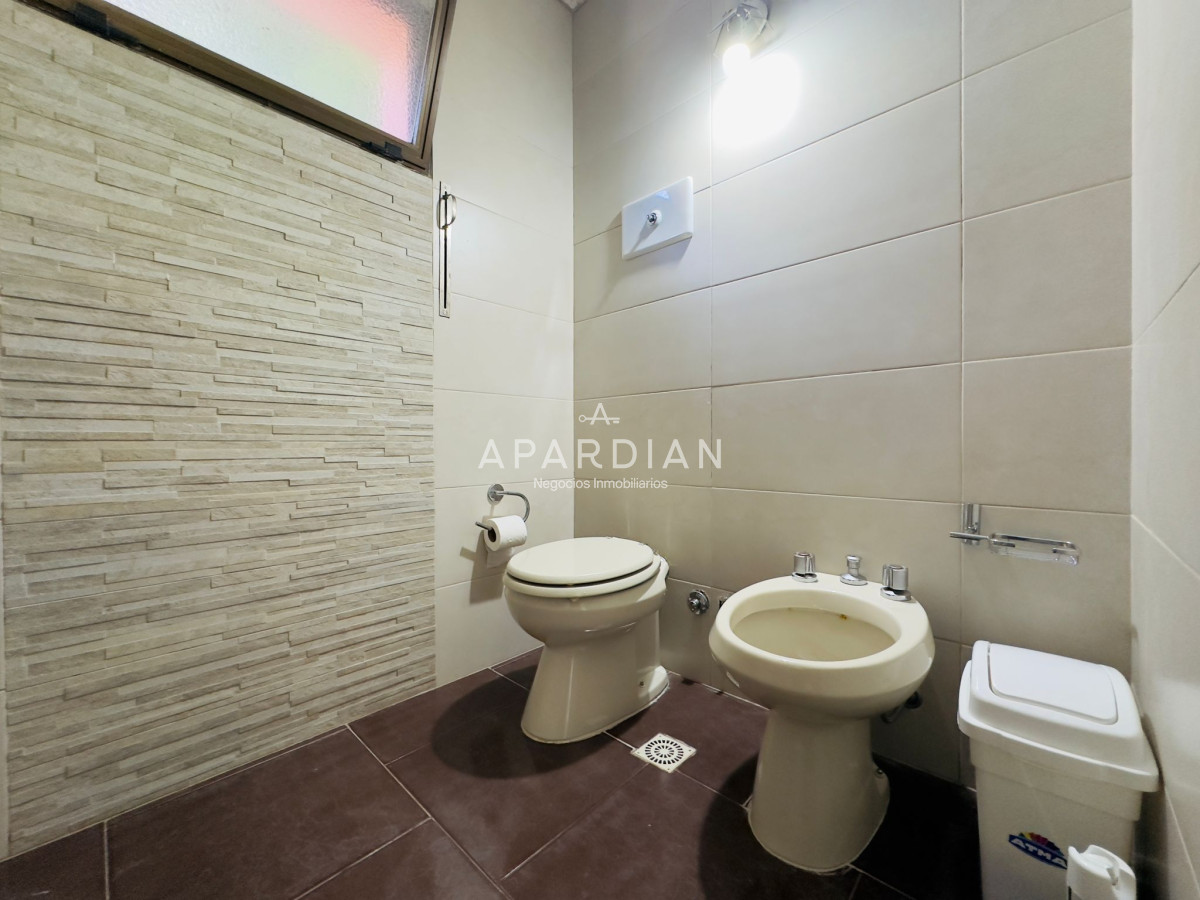 Casa ID.21096792 - Casa en Venta, 5 dormitorios, 50 metros de la playa.