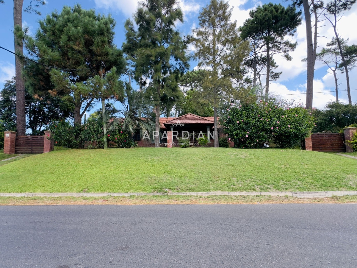 Casa ID.21097403 - Casa en VENTA, 3 dormitorios, Punta del Este
