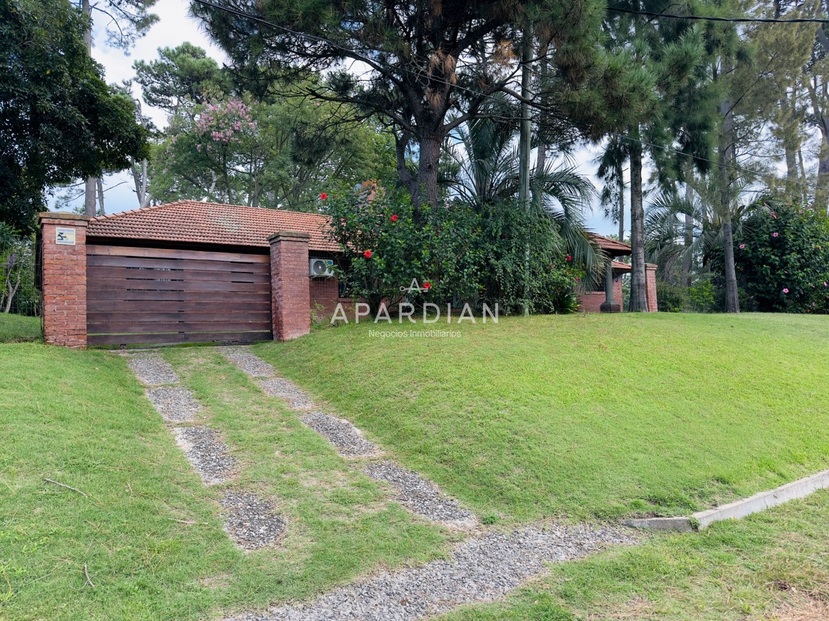 Casa ID.21097403 - Casa en VENTA, 3 dormitorios, Punta del Este