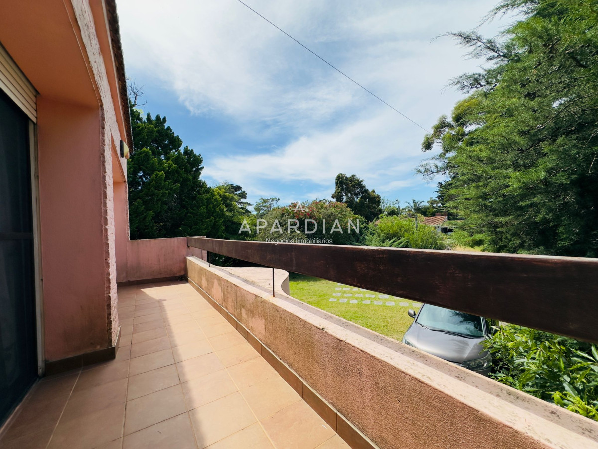 Casa ID.21096792 - Casa en Venta, 5 dormitorios, 50 metros de la playa.