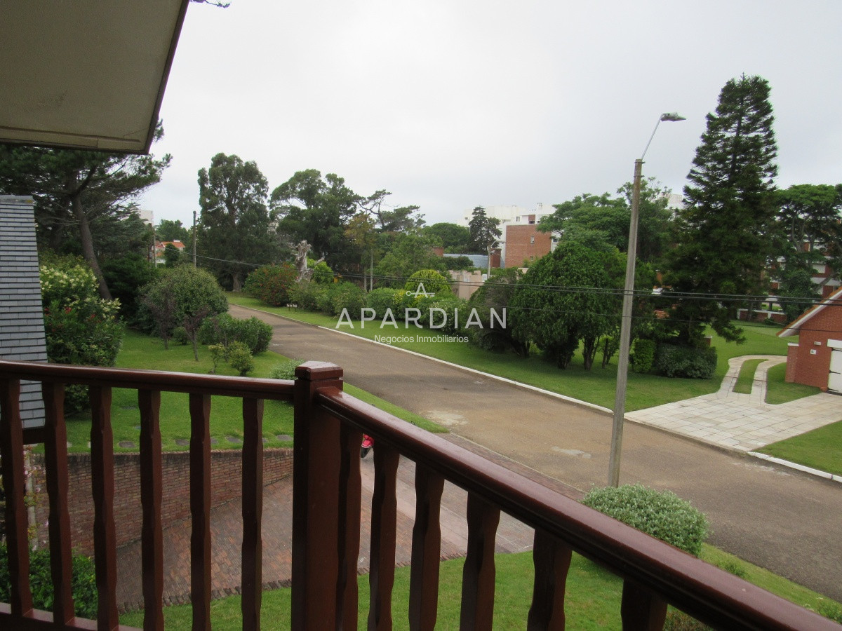 Casa ID.21096810 - Casa en venta de 7 dormitorios en Punta del Este