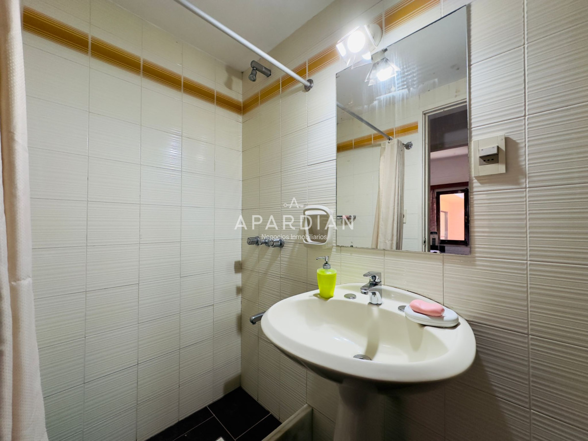 Casa ID.21096792 - Casa en Venta, 5 dormitorios, 50 metros de la playa.