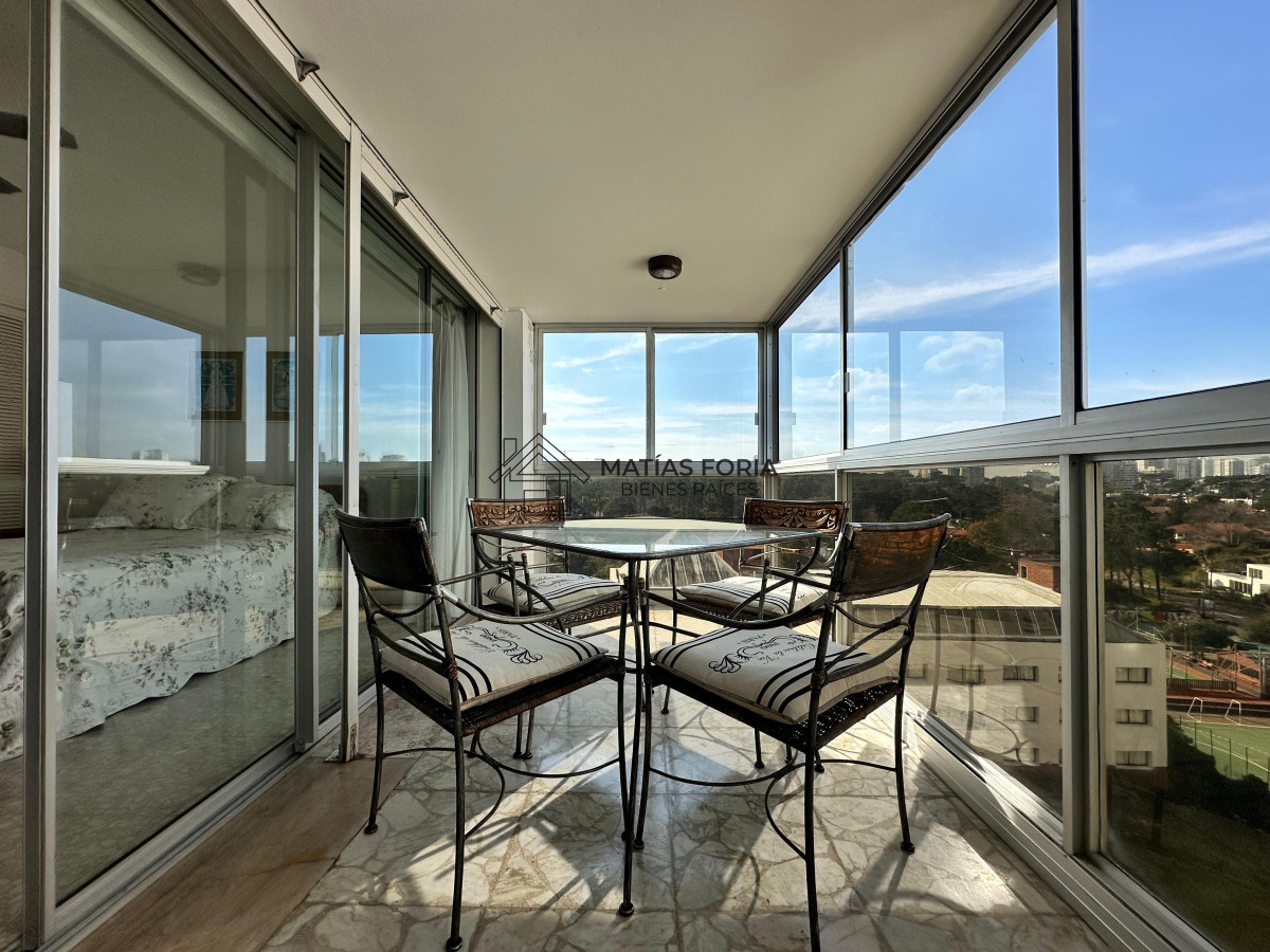 Apartamento ID.28 - Apartamento en venta de dos dormitorios en Punta del Este