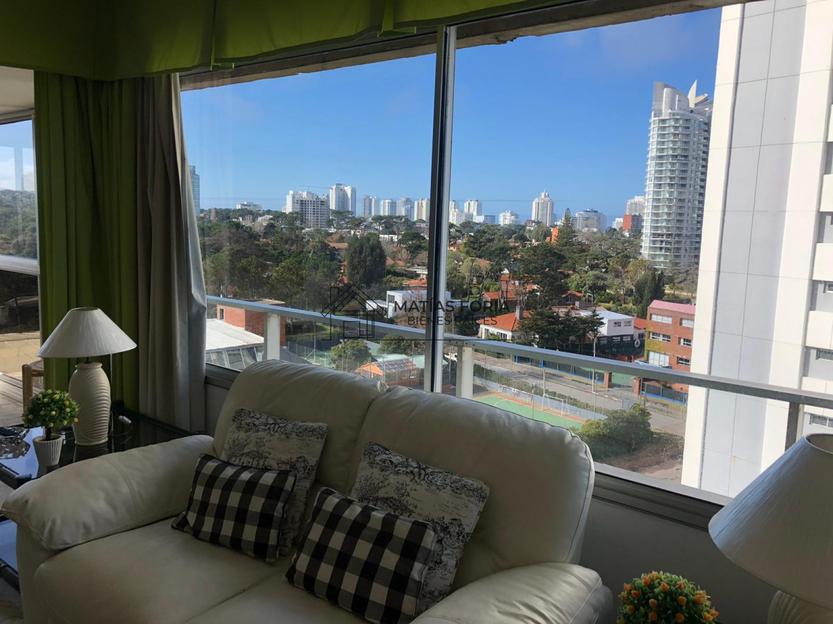 Apartamento ID.28 - Apartamento en venta de dos dormitorios en Punta del Este