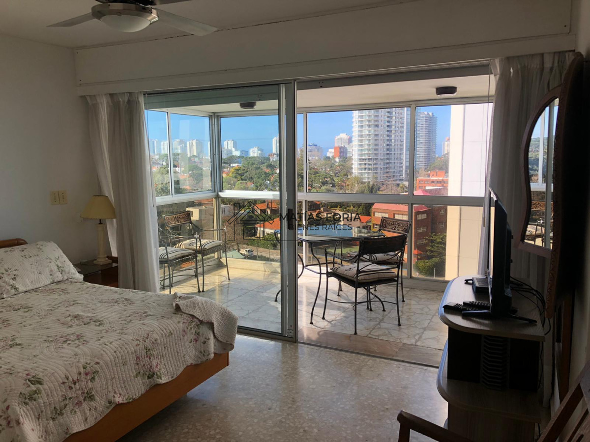 Apartamento ID.28 - Apartamento en venta de dos dormitorios en Punta del Este