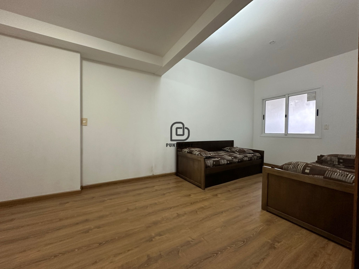 Apartamento ID.1685 - Apartamento en Venta, 2 dormitorios, Punta del Este