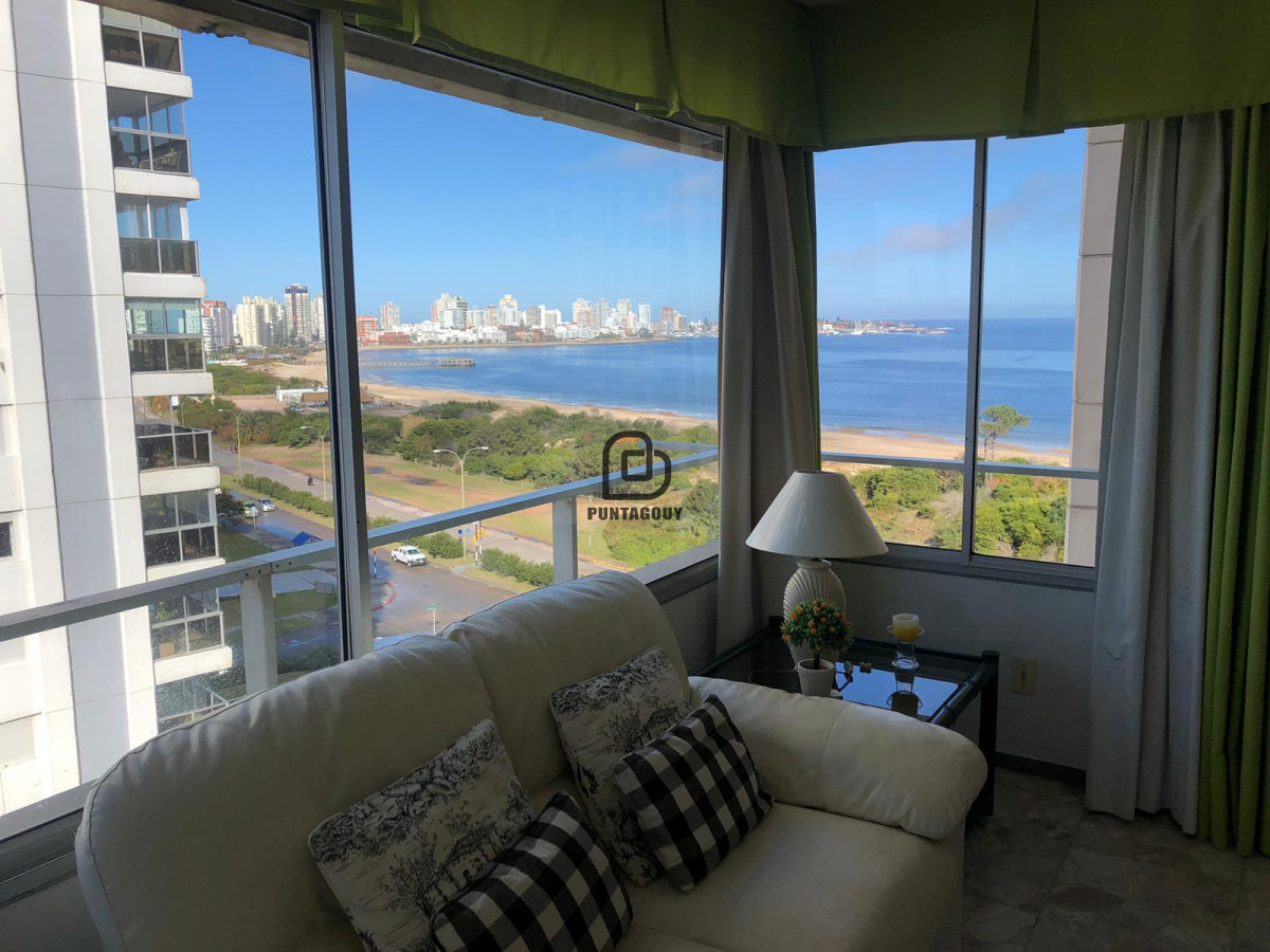 Apartamento ID.1400 - Apartamento en venta y alquiler  de 2 dormitorios en Punta del Este