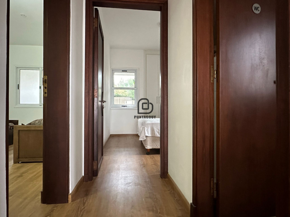 Apartamento ID.1685 - Apartamento en Venta, 2 dormitorios, Punta del Este