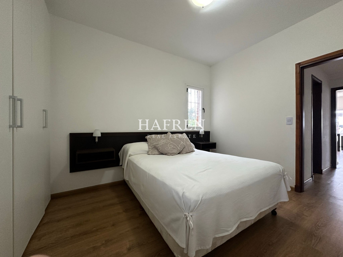 Apartamento ID.166 - Apartamento en Venta, 2 dormitorios, Punta del Este.7383