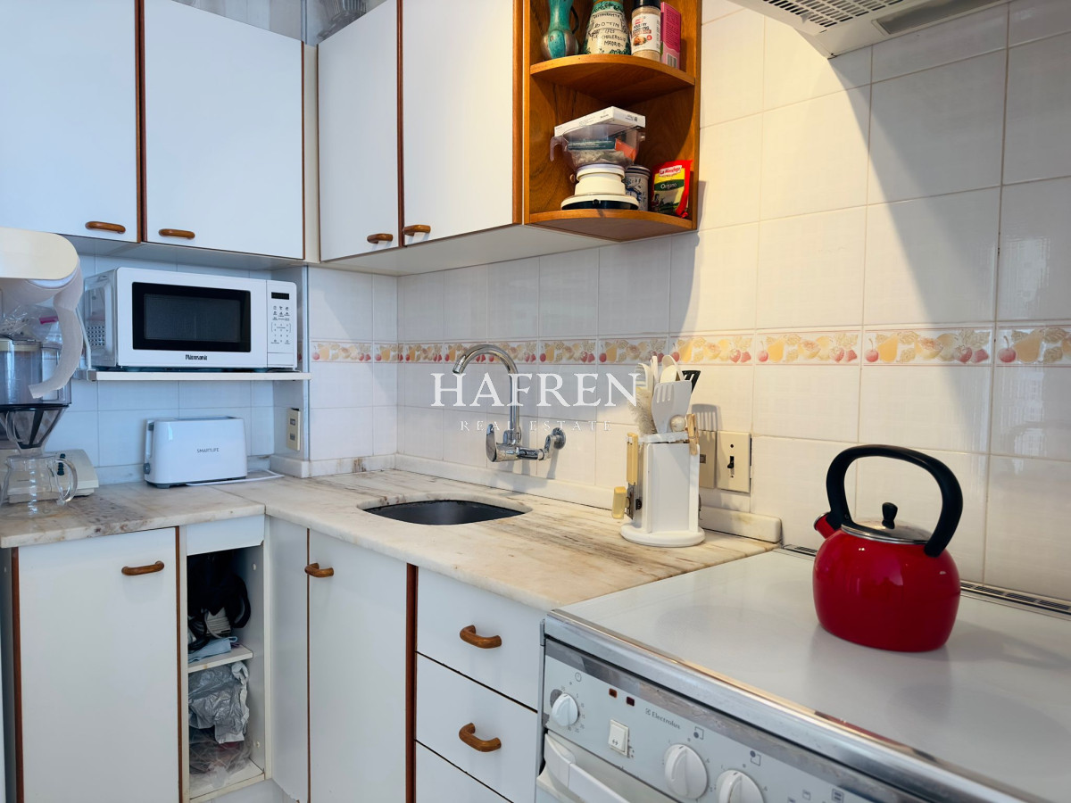 Apartamento ID.81 - Apto en venta de 2 dormitorios, 2 baños, con vista al mar!